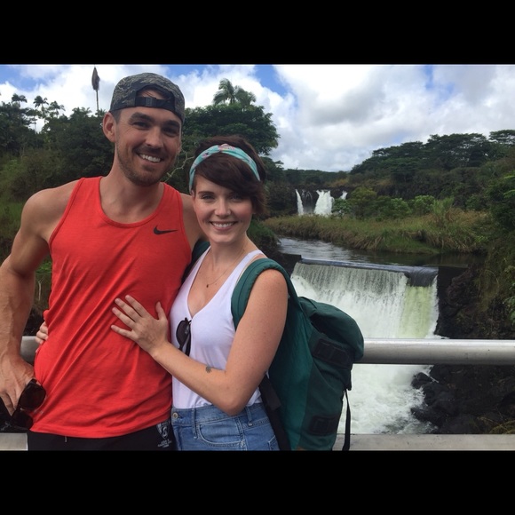 Meet your Posher, Lindsay - Picture 2 of 7